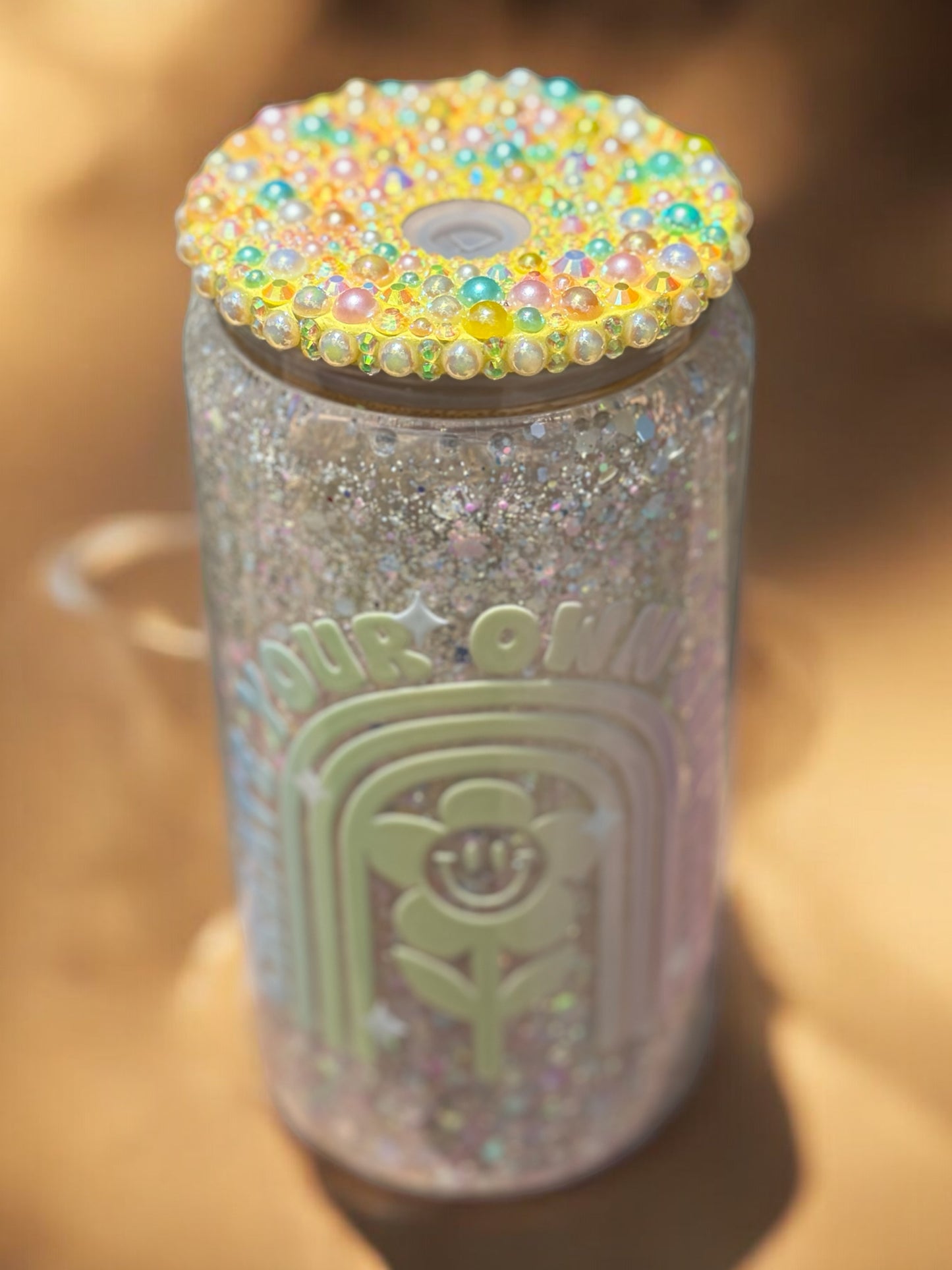 16oz Glitter Globe Glass Can